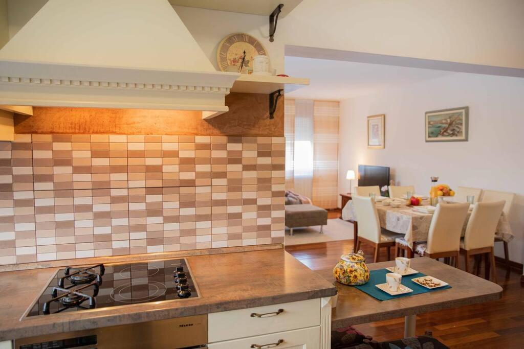 Sunny Day -Arena Zagreb , 2 Bathrooms, 102M², Esterno foto